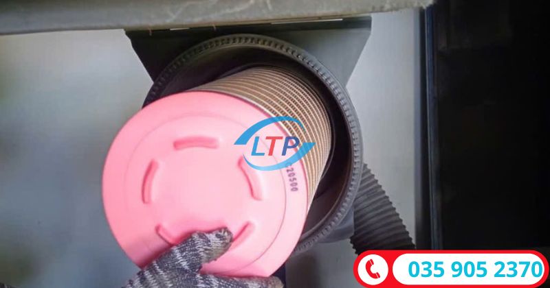 thay lọc gió máy nén khí - Lộc Thiên Phát