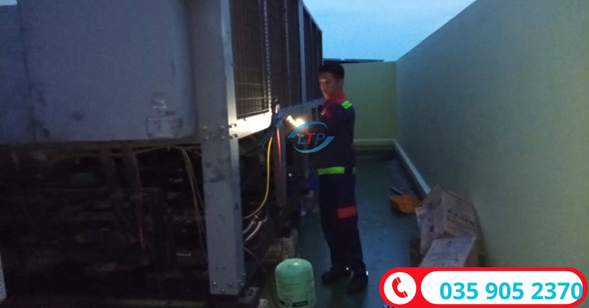 Những Thời Điểm Lý Tưởng Để Tiến Hành Bảo Trì Máy Lạnh Chiller