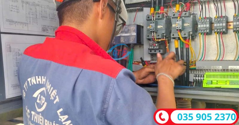 Kiểm tra hệ thống điện điều khiển chiller