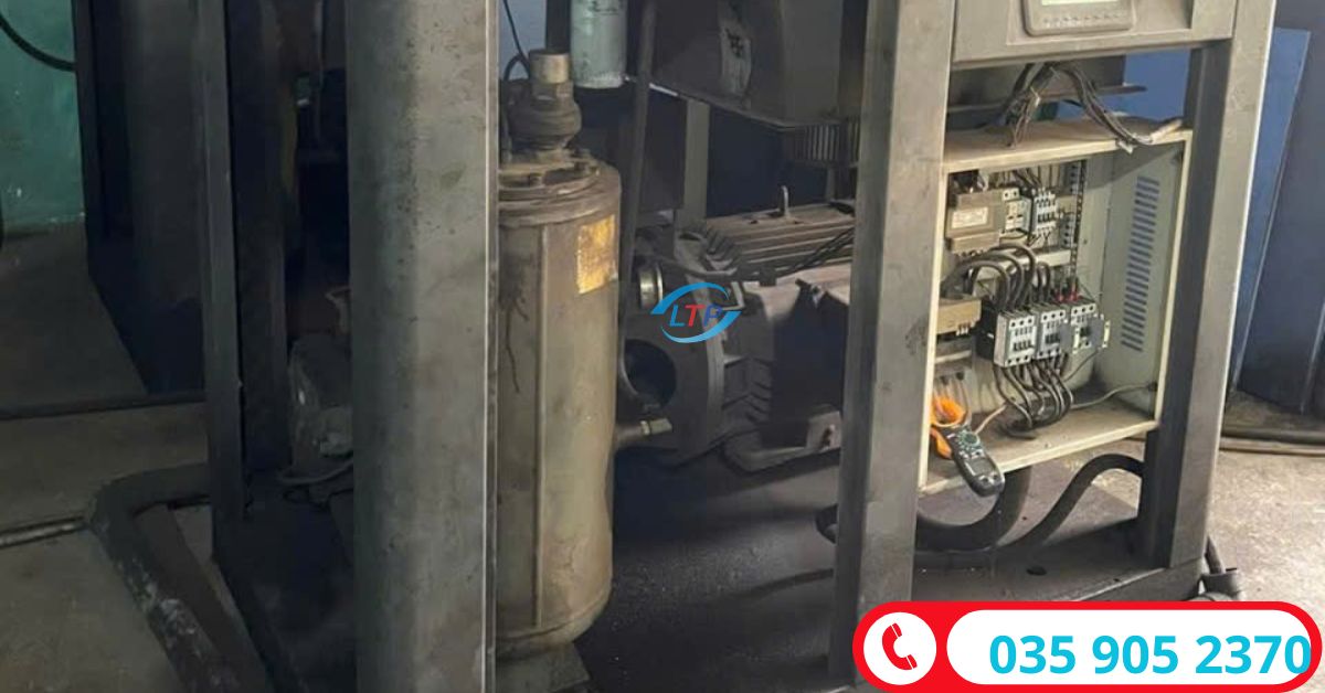 PHÂN BIỆT MÁY NÉN KHÍ CÓ DẦU VÀ MÁY NÉN KHÍ KHÔNG DẦU: KHÁC NHAU NHƯ THẾ NÀO?