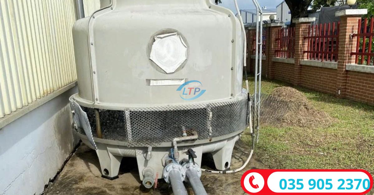 Bảo Trì Tháp Giải Nhiệt Ảnh Hưởng Đến Hiệu Suất Chiller Như Thế Nào?