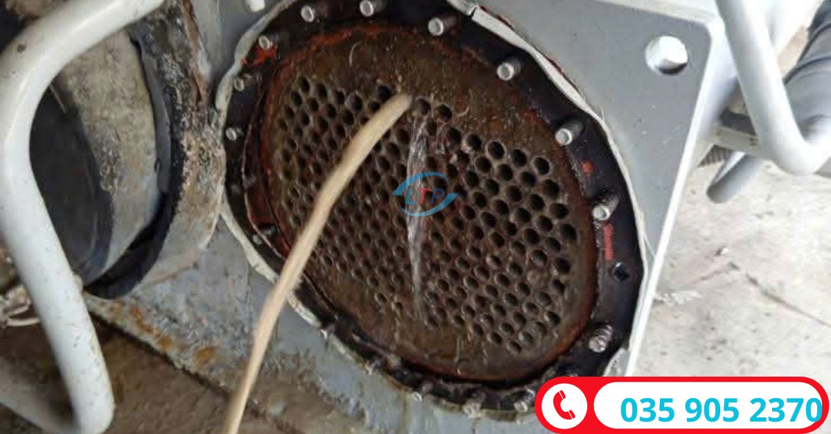 Quy Trình Vệ Sinh Bình Ngưng Và Bình Bay Hơi Chiller Đúng Kỹ Thuật
