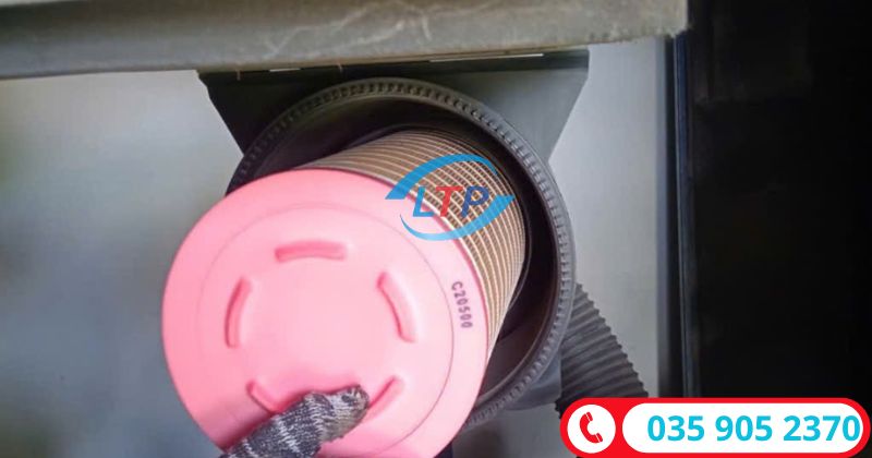 Thay lọc gió máy nén khí Fusheng