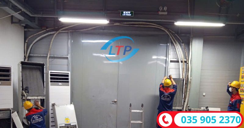 sửa máy lạnh tủ đứng tại KCN Sông Mây - Lộc Thiên Phát