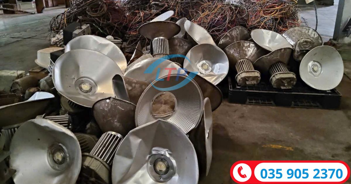 Công Ty Thu Mua Phế Liệu Giá Cao 24h – Thu Gom Nhanh, Thanh Toán Ngay