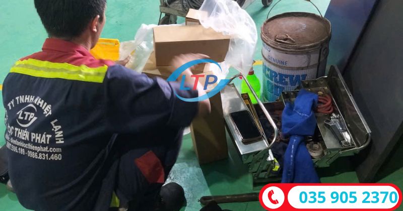 thay linh kiện máy nén khí - Lộc Thiên Phát