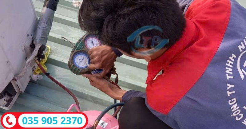 Sửa máy lạnh xì gas-Lộc Thiên Phát
